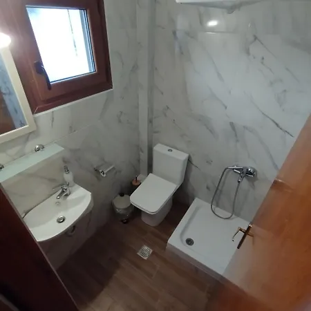 Elaionas Apt. شقة *